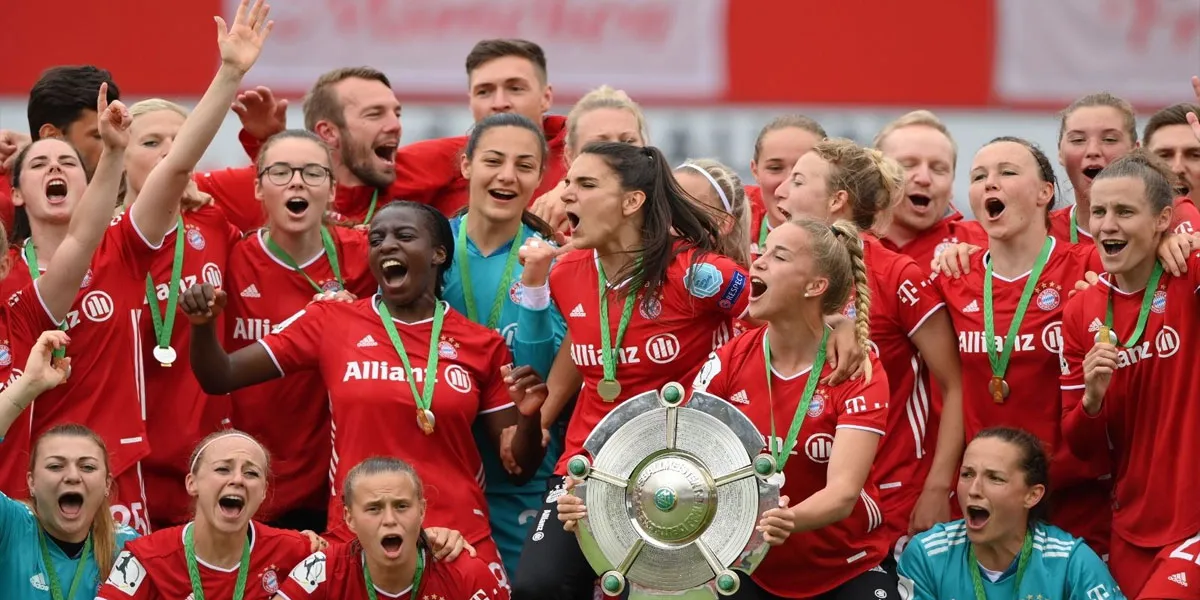 Bayern Munich Juara Perdana W7F Wanita Usai Kalahkan Manchester United