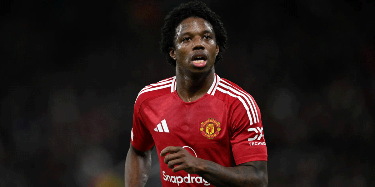 Carrick Akan Tentukan Masa Depan Tyrell Malacia